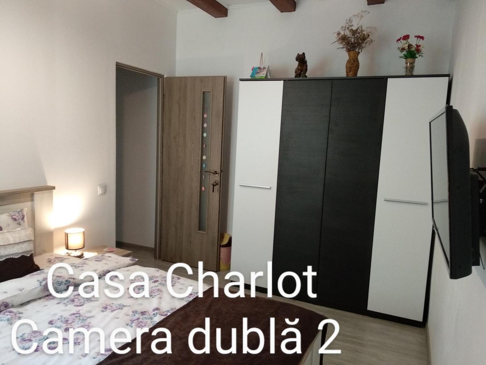 Apartment Casa Charlot *